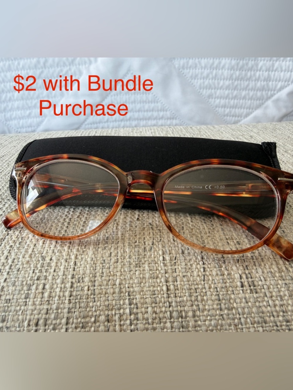 +0.75 Readers -Classic Round Tortoiseshell Reading Glasses - Brown